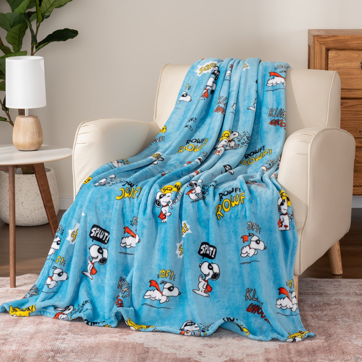 Peanuts® VelvetLoft® Throw