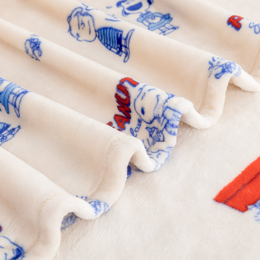 Peanuts® VelvetLoft® Throw