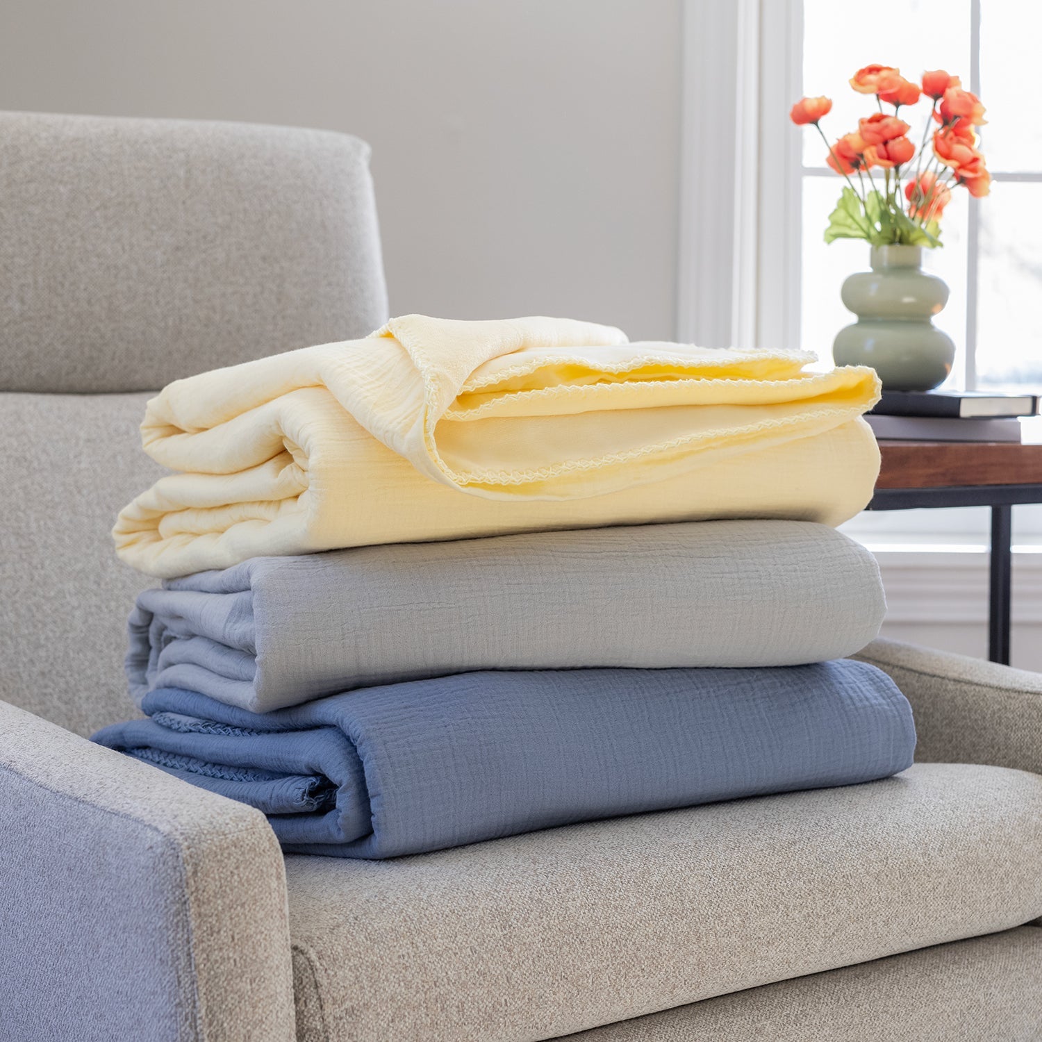 VelvetLoft® Gauze Throw