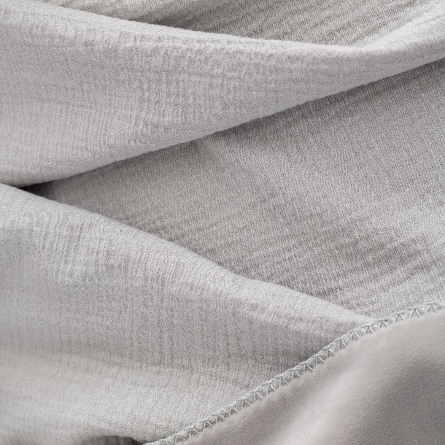 VelvetLoft® Gauze Throw