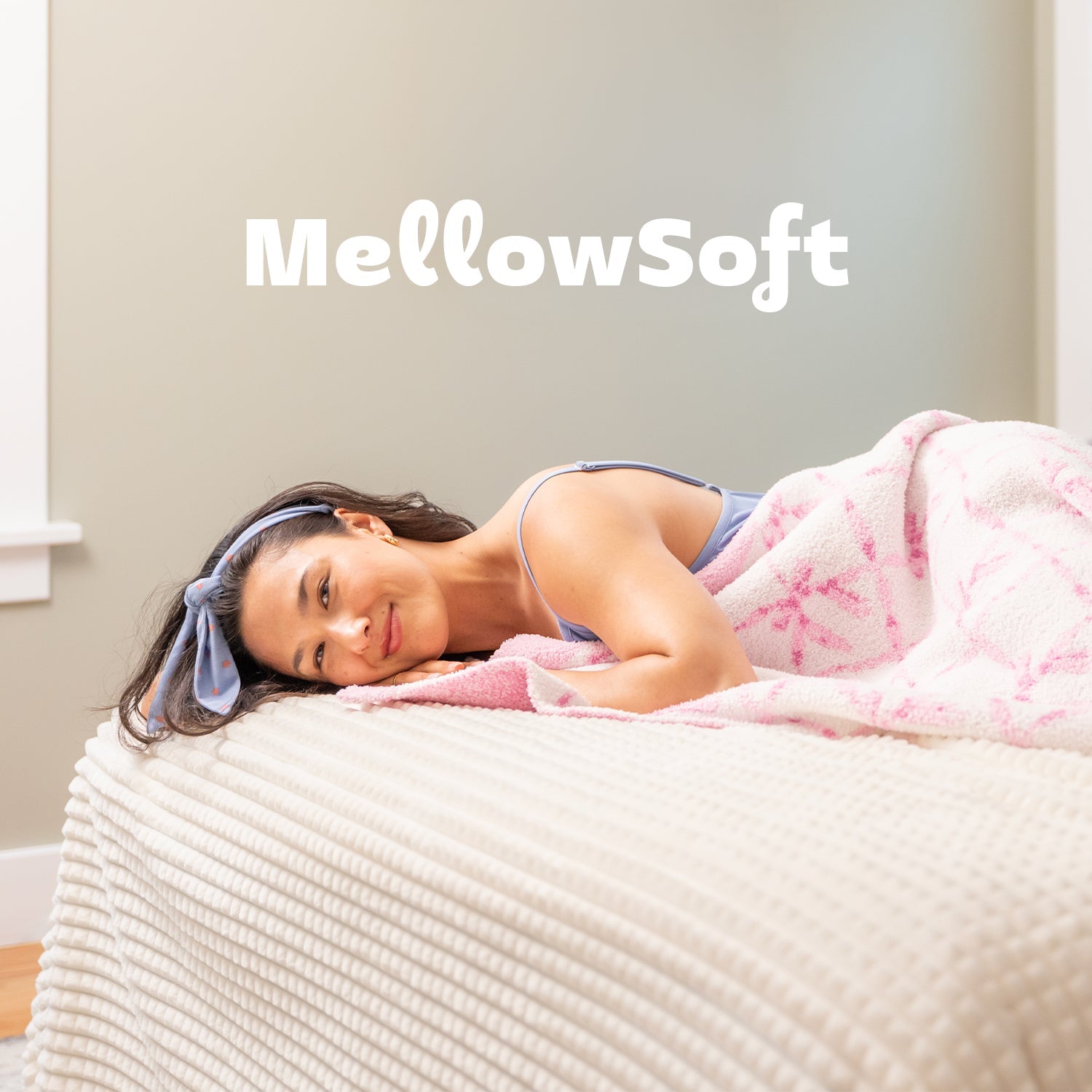 Krissy Mast MellowSoft Bow Throw