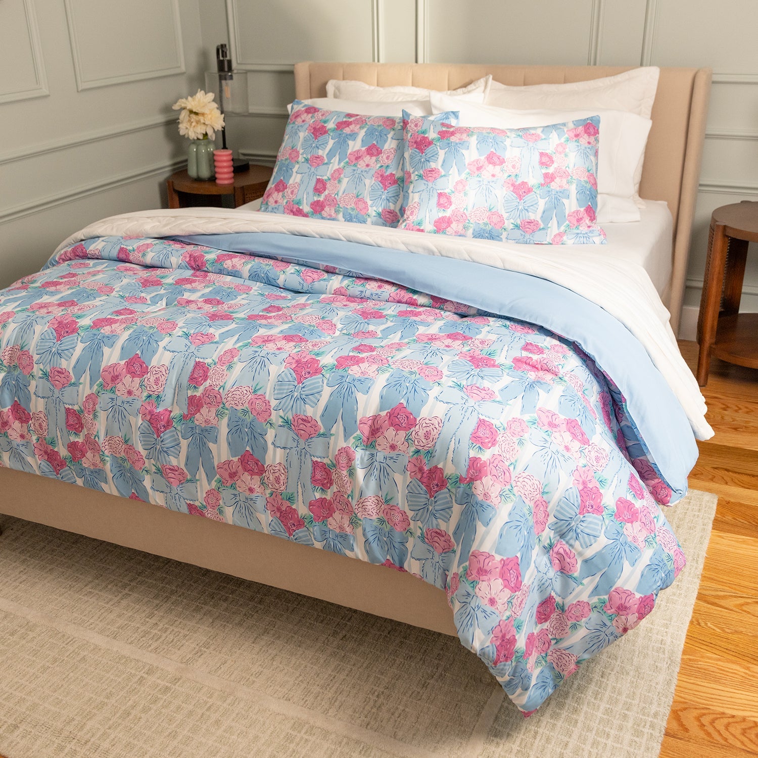 Krissy Mast Microfiber Comforter Set
