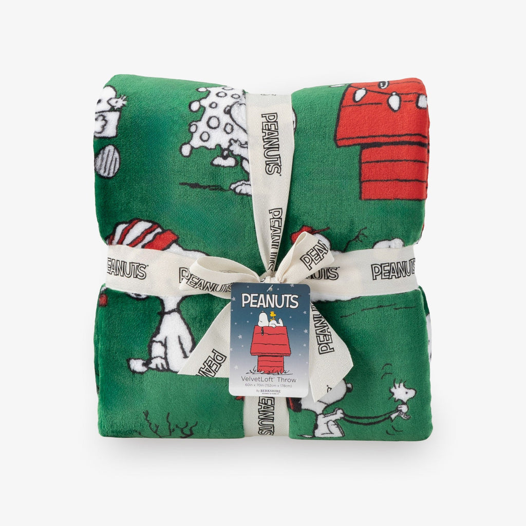 Peanuts® Holiday VelvetLoft® Throw