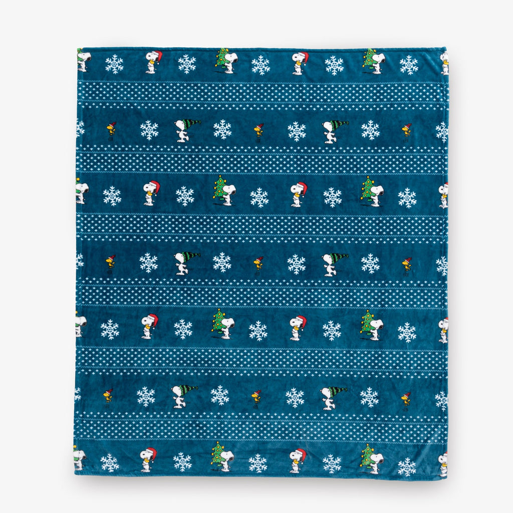 Peanuts® Holiday VelvetLoft® Throw